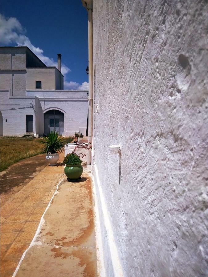 Masseria Cervellera Apartment Ceglie Messapica Bagian luar foto
