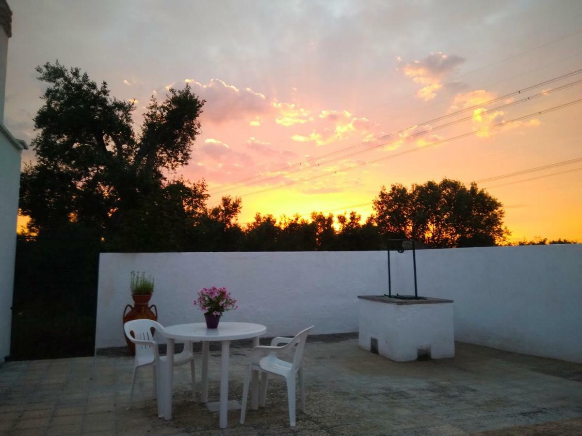 Masseria Cervellera Apartment Ceglie Messapica Bagian luar foto